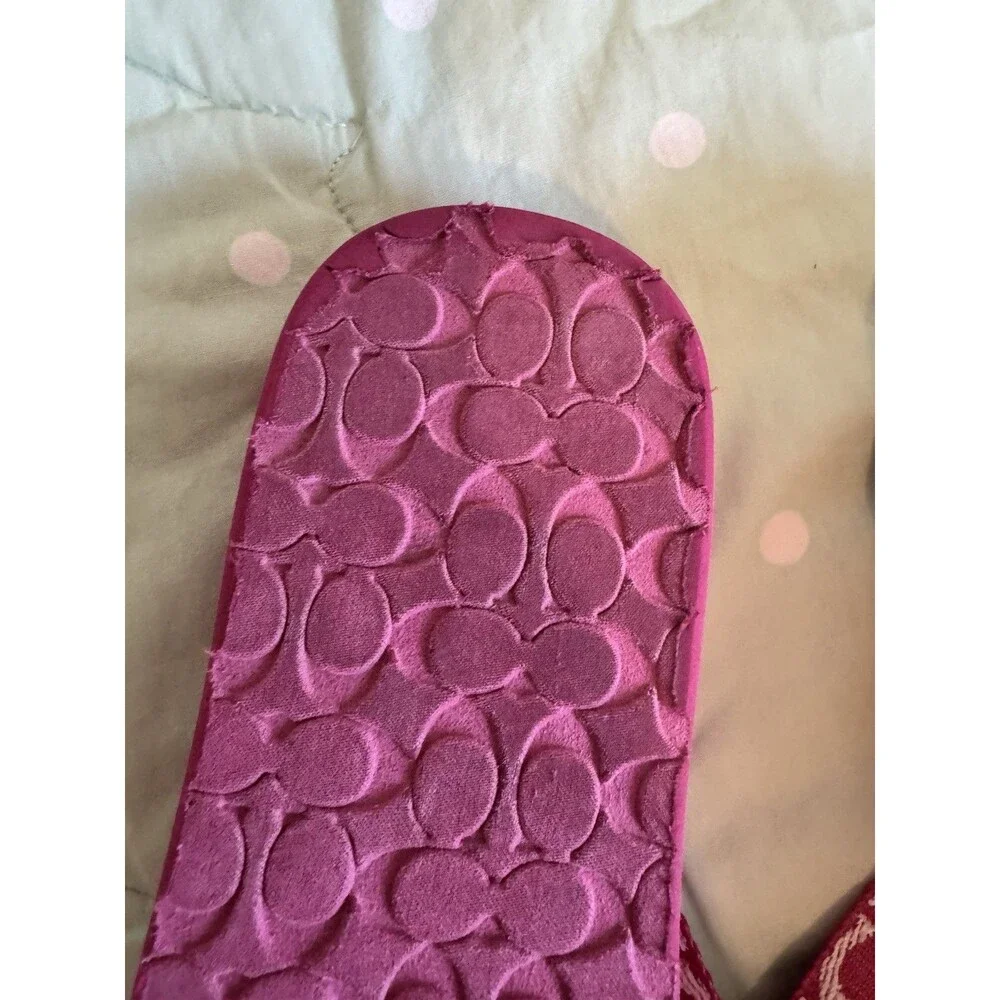 Coach pink logo